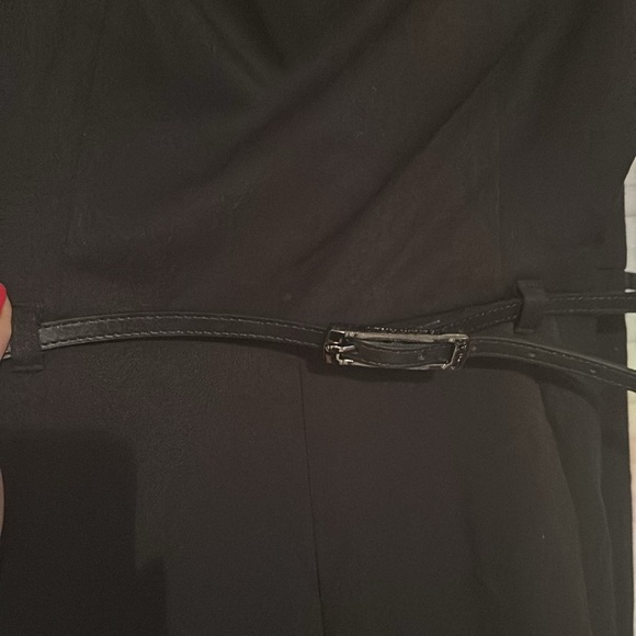 Black Halo Jackie O wide legged Jumpsuit - Picture 4 of 7